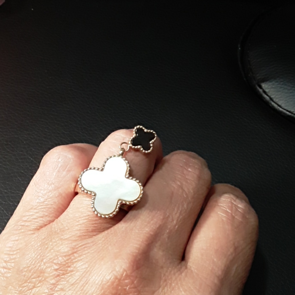 Ring - Picture 4 of 4